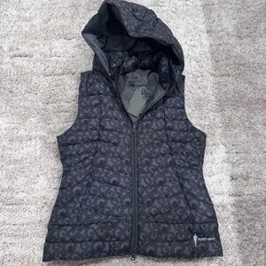 G/FORE Women's G's Printed Puffer Golf Vest Paynes valley Large
